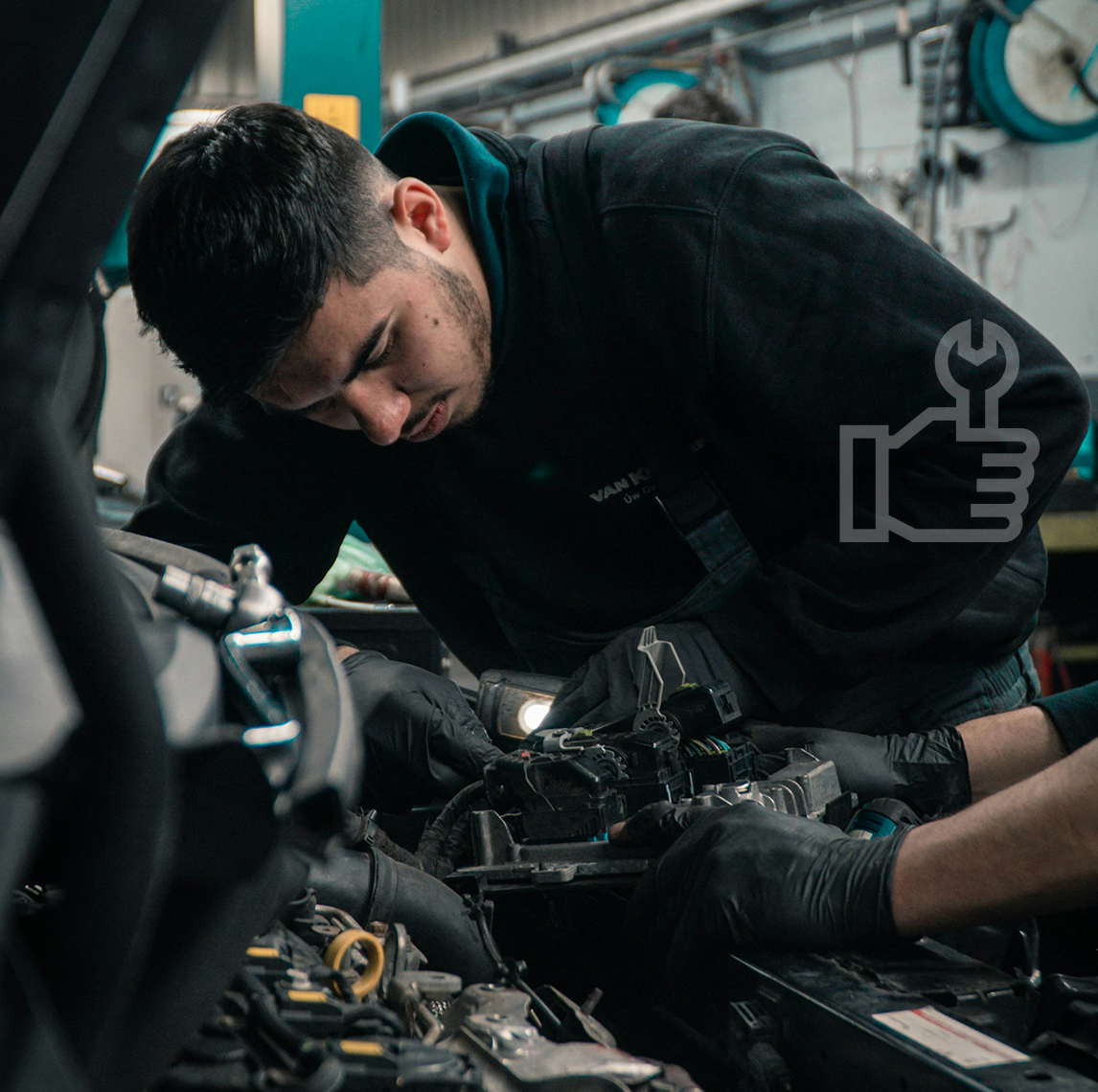 Bay Boss delivers the essential workflow, estimating, and payment tools you need to maximize your bays without the corporate bloat or surprise fees.